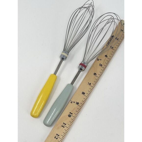 Dr Oetker Germany Vintage Retro Melamine Whisks Set Of 2 Yellow Blue 11.5” - Picture 2 of 9